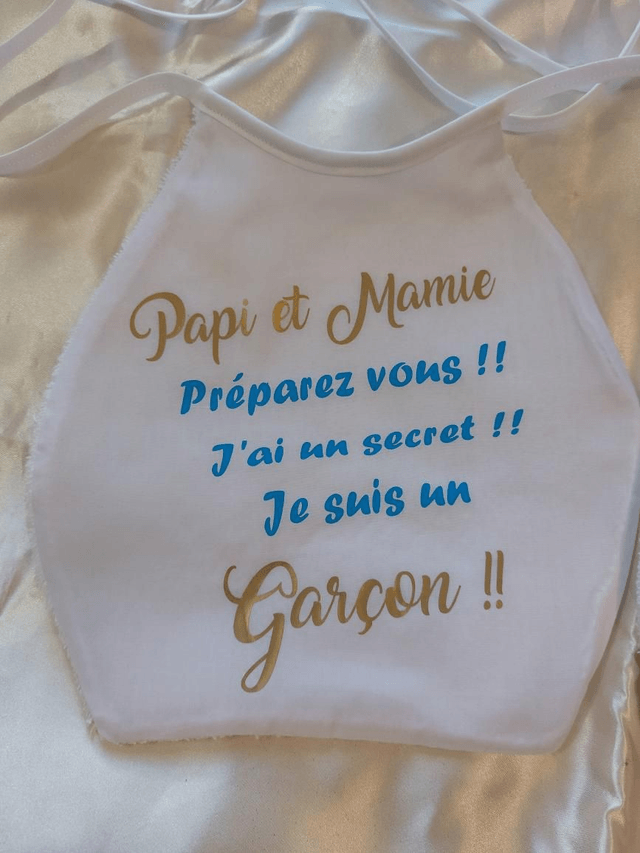 Bavoir personnalisé fait main