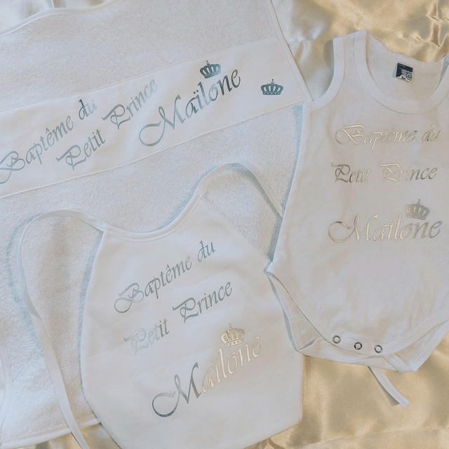 Ensemble baptême tout vêtu de blanc 