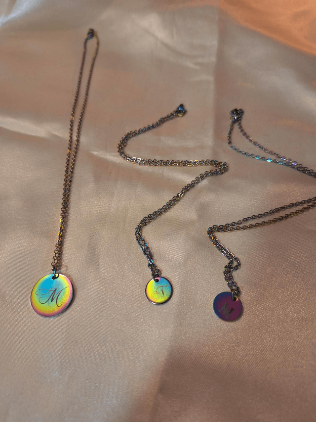 Collier pendentif rond Neochrome personnalisé