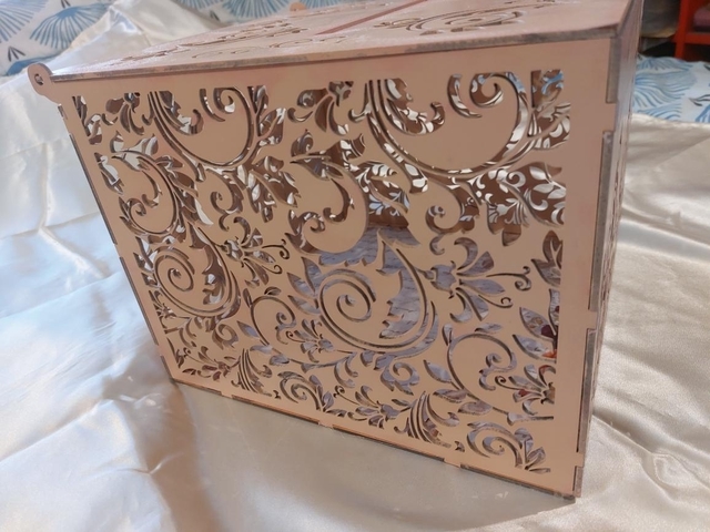 Urne en bois personnalisé gravée