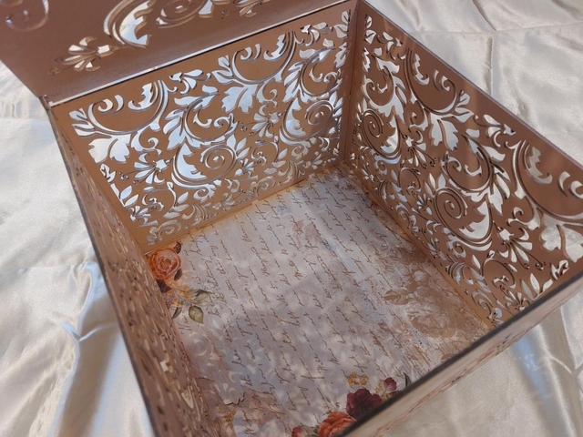 Urne en bois personnalisé gravée